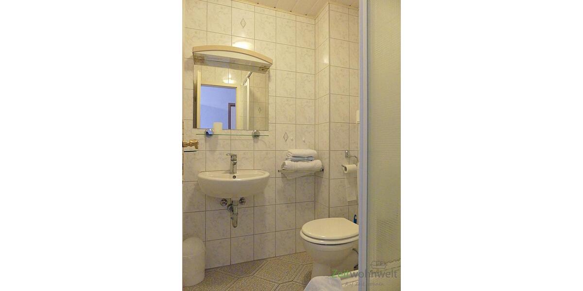 Bad mit Dusche