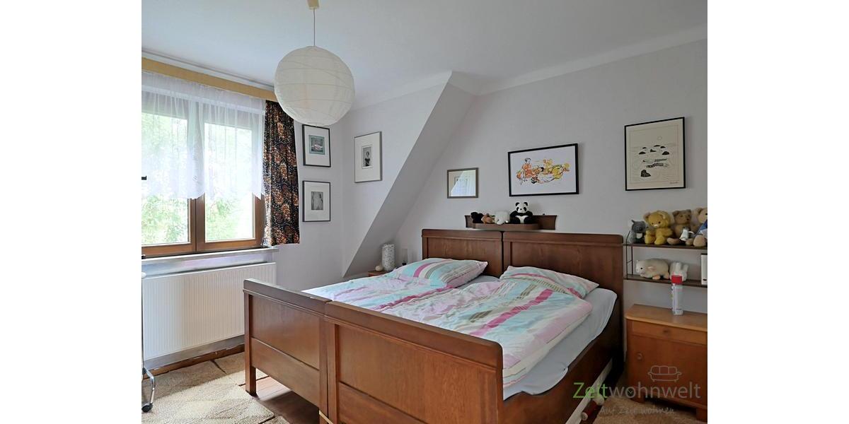 Blick ins große Schlafzimmer